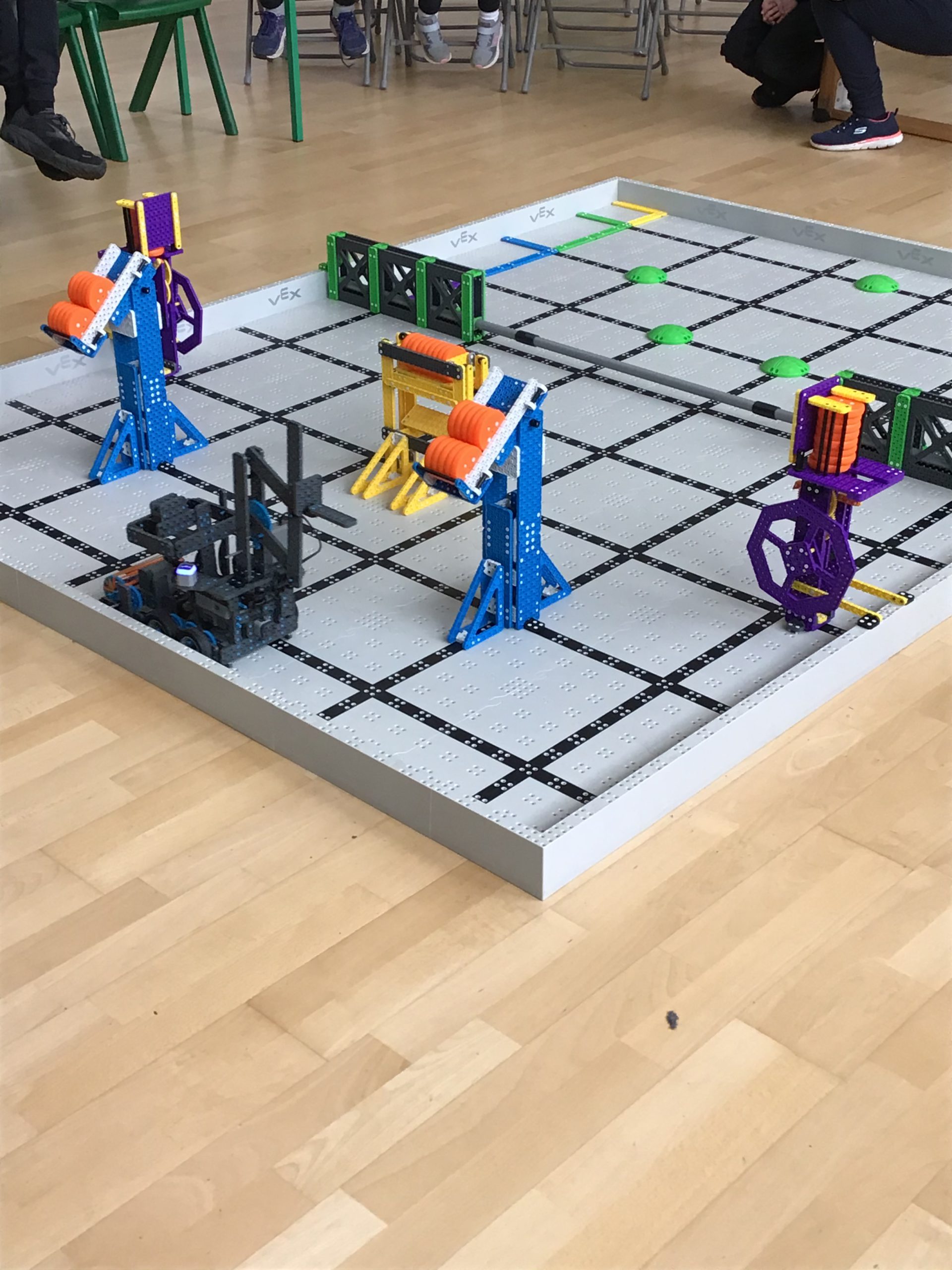 Sixth Class Enjoy Vex Robotics Program – Emo National School